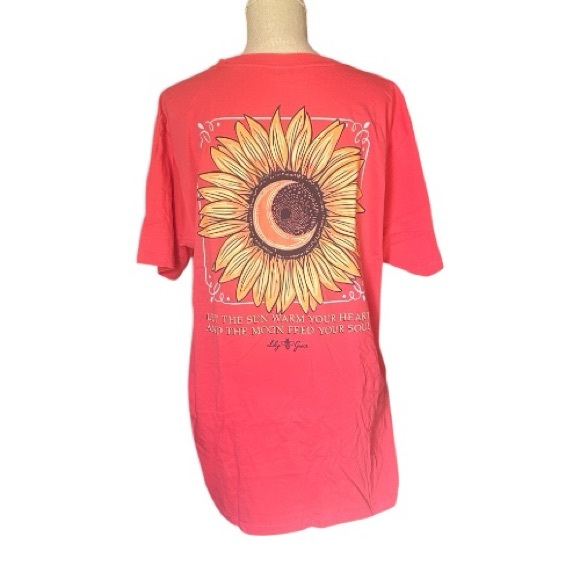 Lily Grace Sunflower & Crescent Moon Coral T-Shirt front chest pocket Nee L & XL - Picture 7 of 15